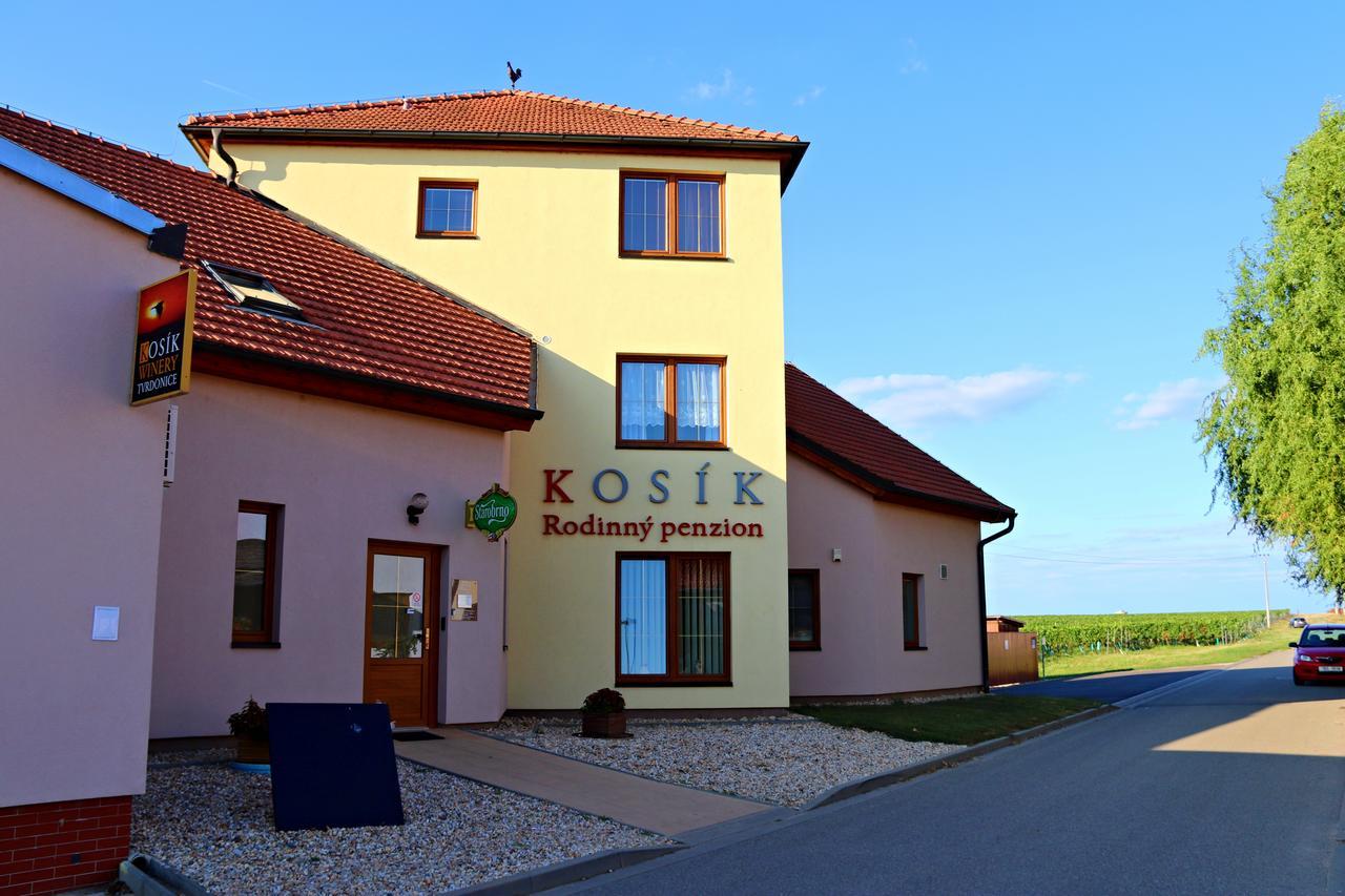 Penzion Kosik Tvrdonice Exterior foto