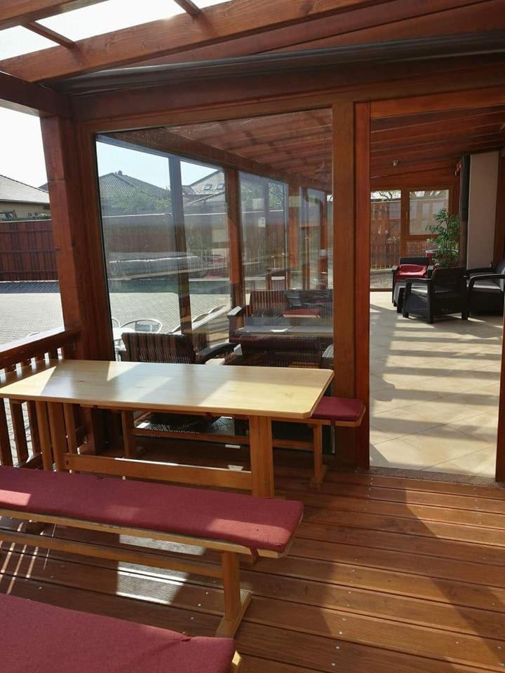 Penzion Kosik Tvrdonice Exterior foto